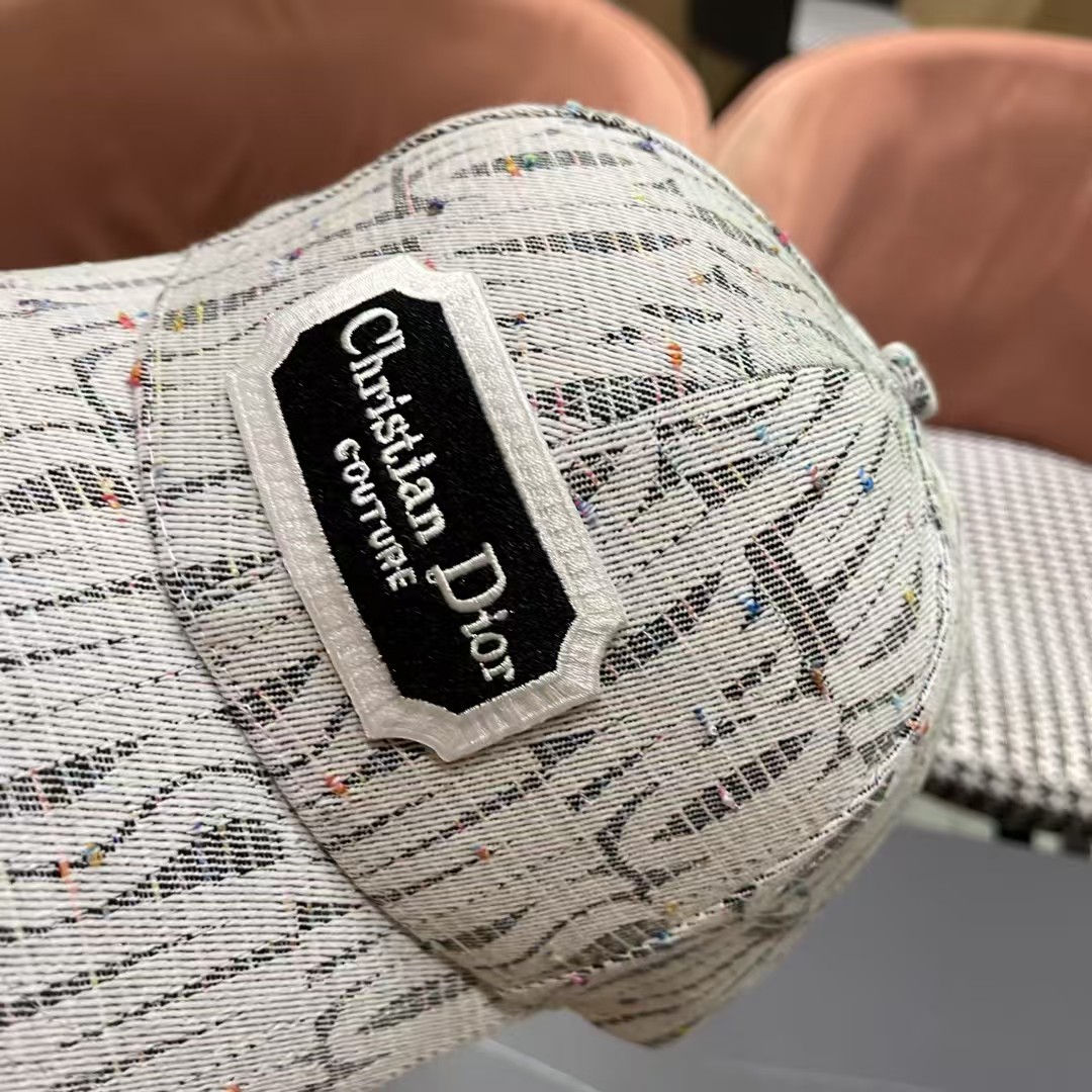 Dior(迪奥)新款原单棒球帽， Dior老花复古韵味十足，专柜热门新款，1:1开模订制，轻盈透气！质量
