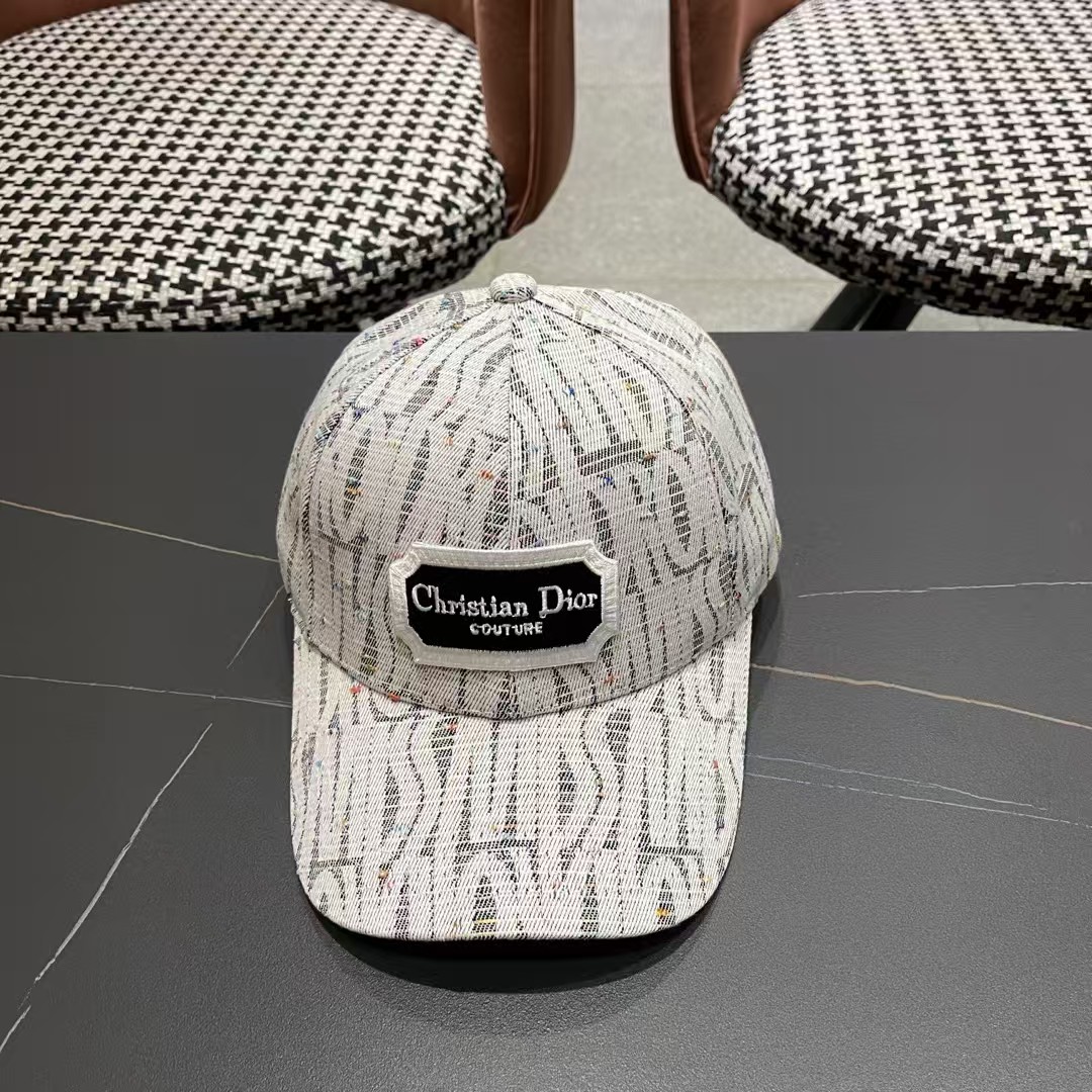 Dior(迪奥)新款原单棒球帽， Dior老花复古韵味十足，专柜热门新款，1:1开模订制，轻盈透气！质量