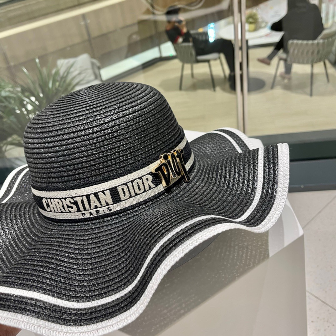 【DIOR迪奥】新款草编拼色大帽沿草帽，度假休闲必备，优雅大方的一款