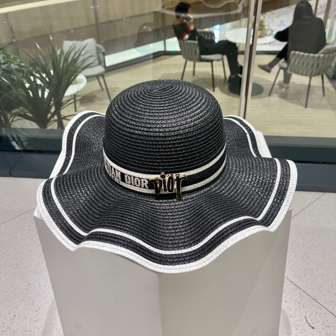 【DIOR迪奥】新款草编拼色大帽沿草帽，度假休闲必备，优雅大方的一款