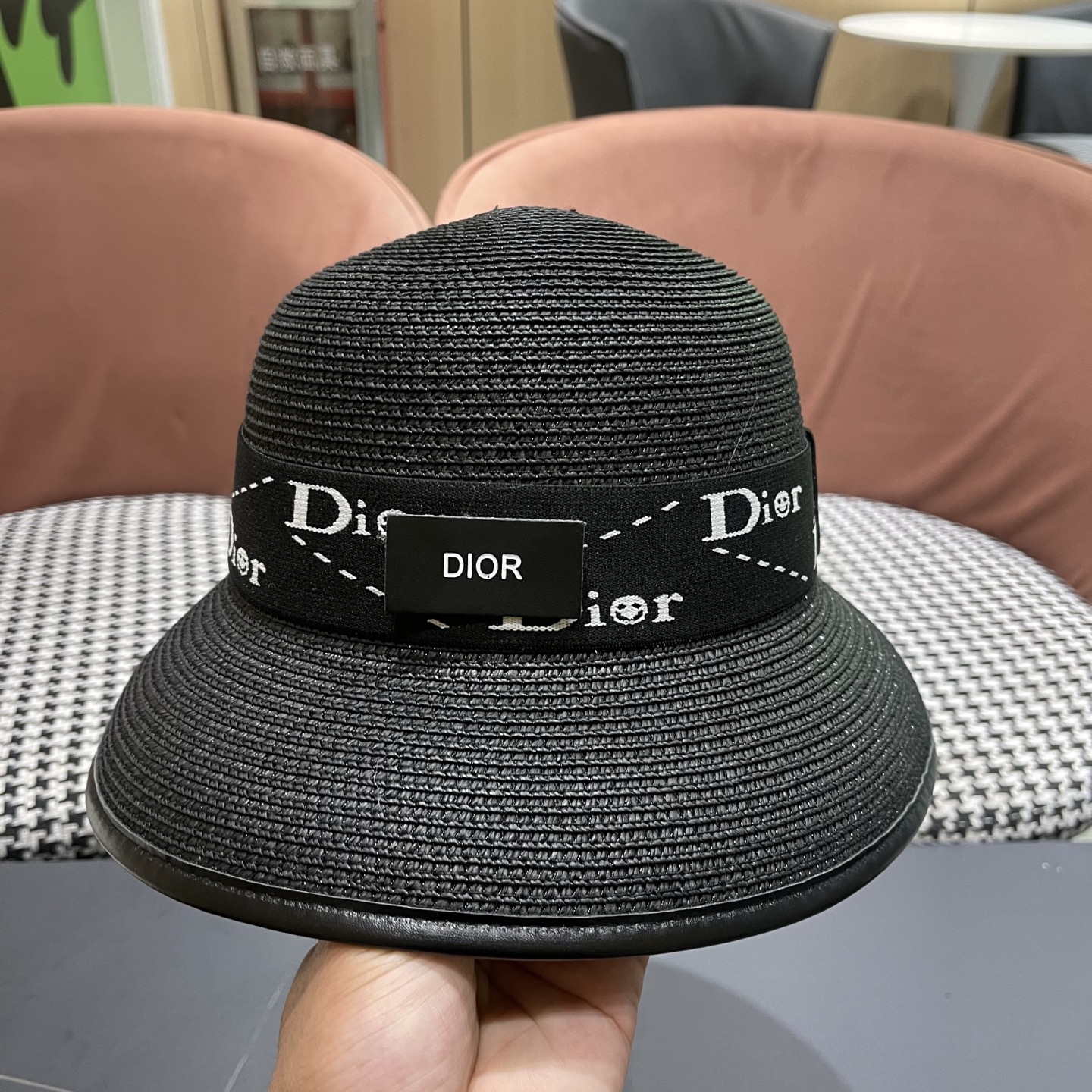 DIOR迪奥新款休闲时尚草帽女春夏季沙滩度假帽子草编透气遮阳防晒帽潮