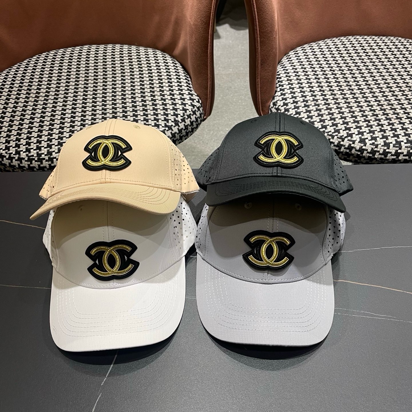 🧢CHANEL香奈儿～新款典经款棒球帽，细节做都工很精致，经典男女都🉑