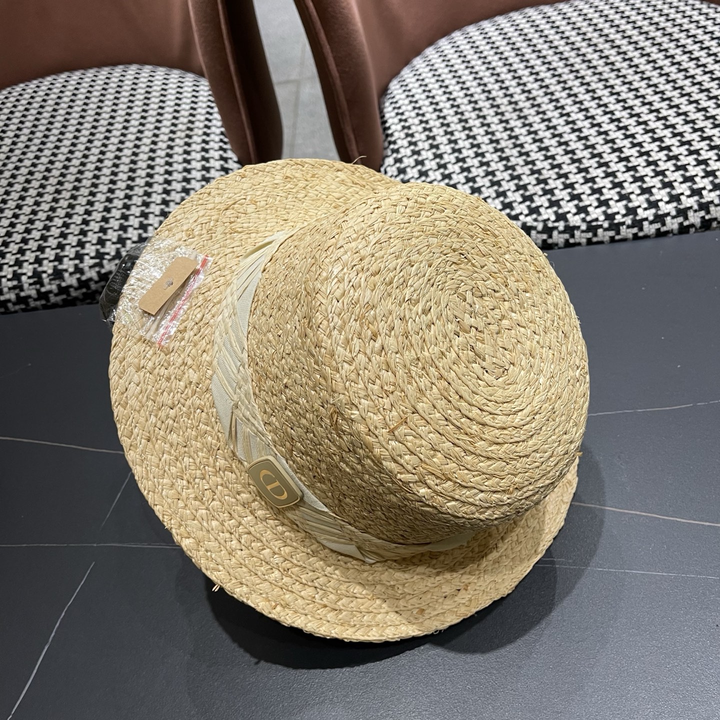 迪奥Dior 超好看拉菲草帽百搭度假风 新款夏季透气海边遮阳防晒帽平沿礼帽