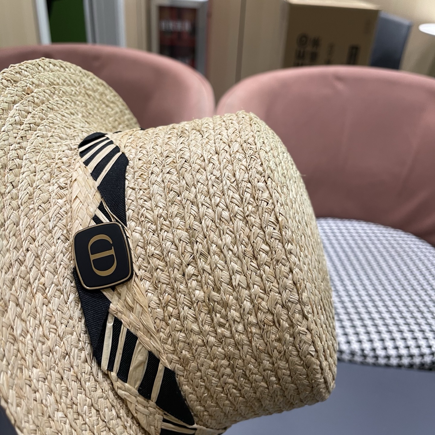 迪奥Dior 超好看拉菲草帽百搭度假风 新款夏季透气海边遮阳防晒帽平沿礼帽