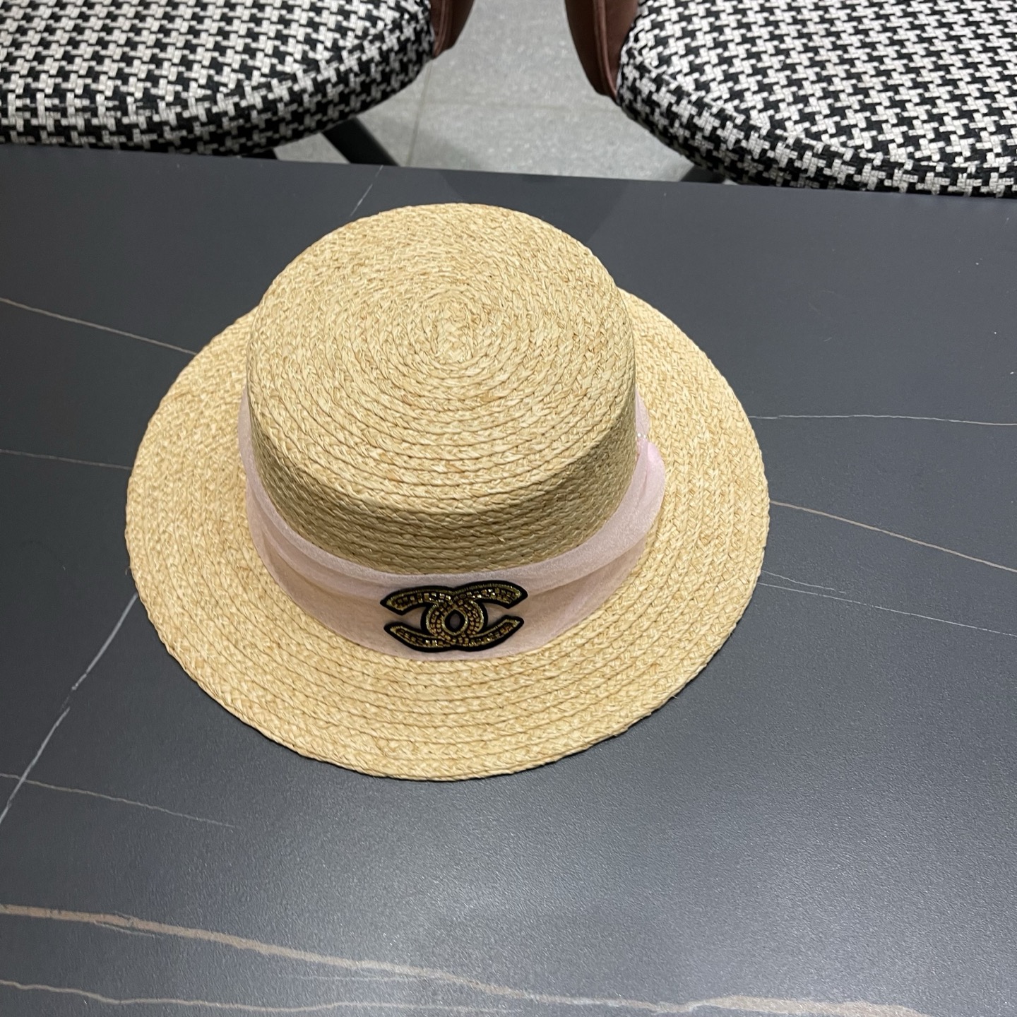 香奈儿CHANEL『100％拉菲草』手工编织平顶草帽子女新款夏防晒优雅礼帽