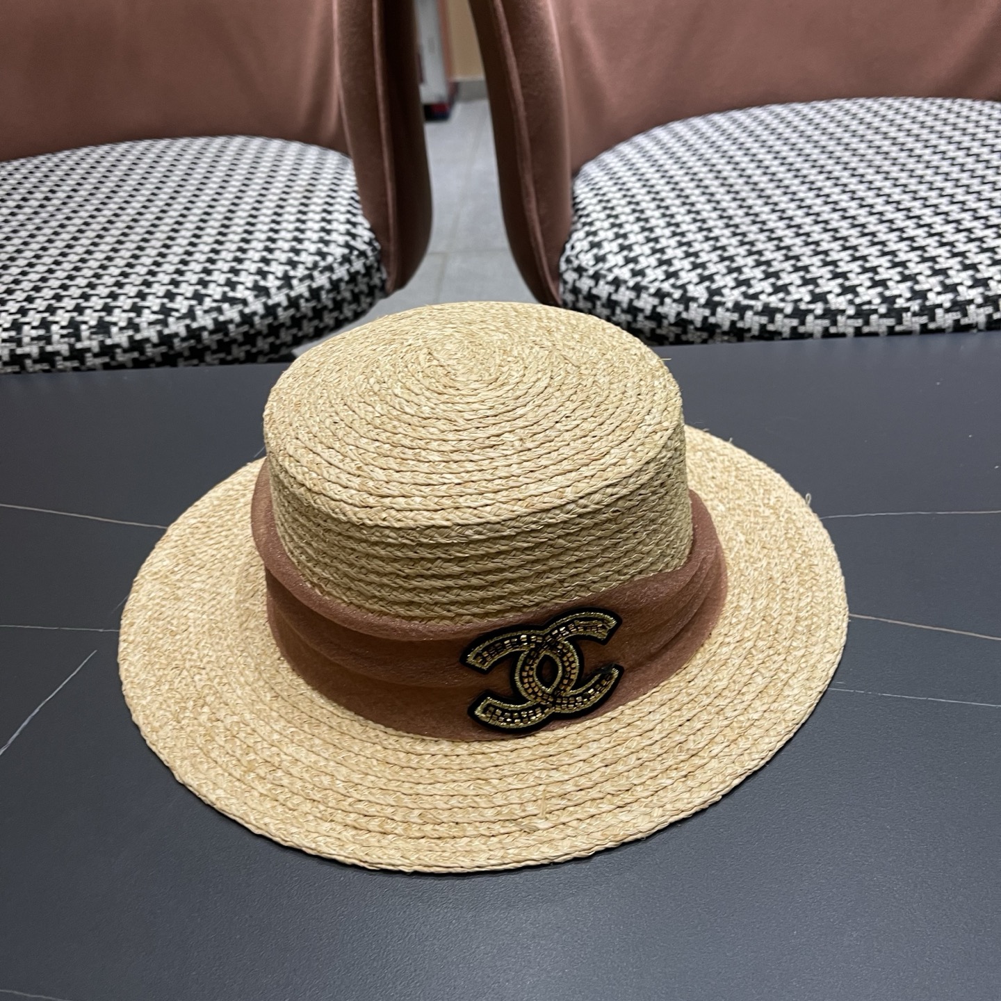 香奈儿CHANEL『100％拉菲草』手工编织平顶草帽子女新款夏防晒优雅礼帽