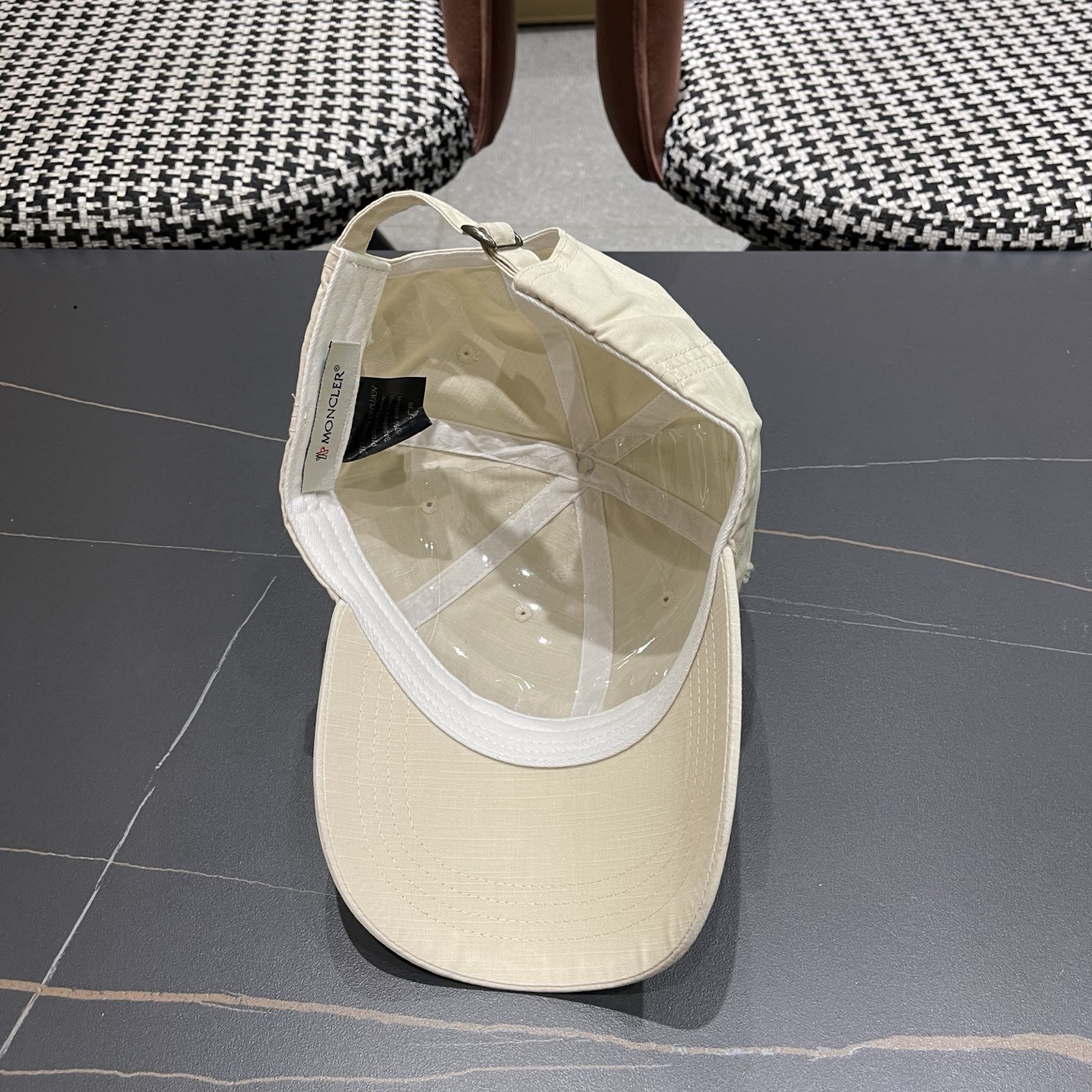 蒙口Moncler 秋冬款新款个性棒球帽，高品质高颜值时尚单品男女同款
