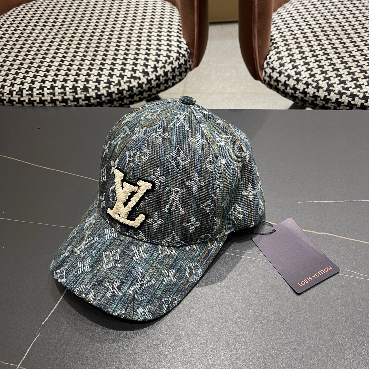 路易威登LouisVuitton😍新款水洗复古LV棒球帽，高端大气，百搭款🤗男女通用！