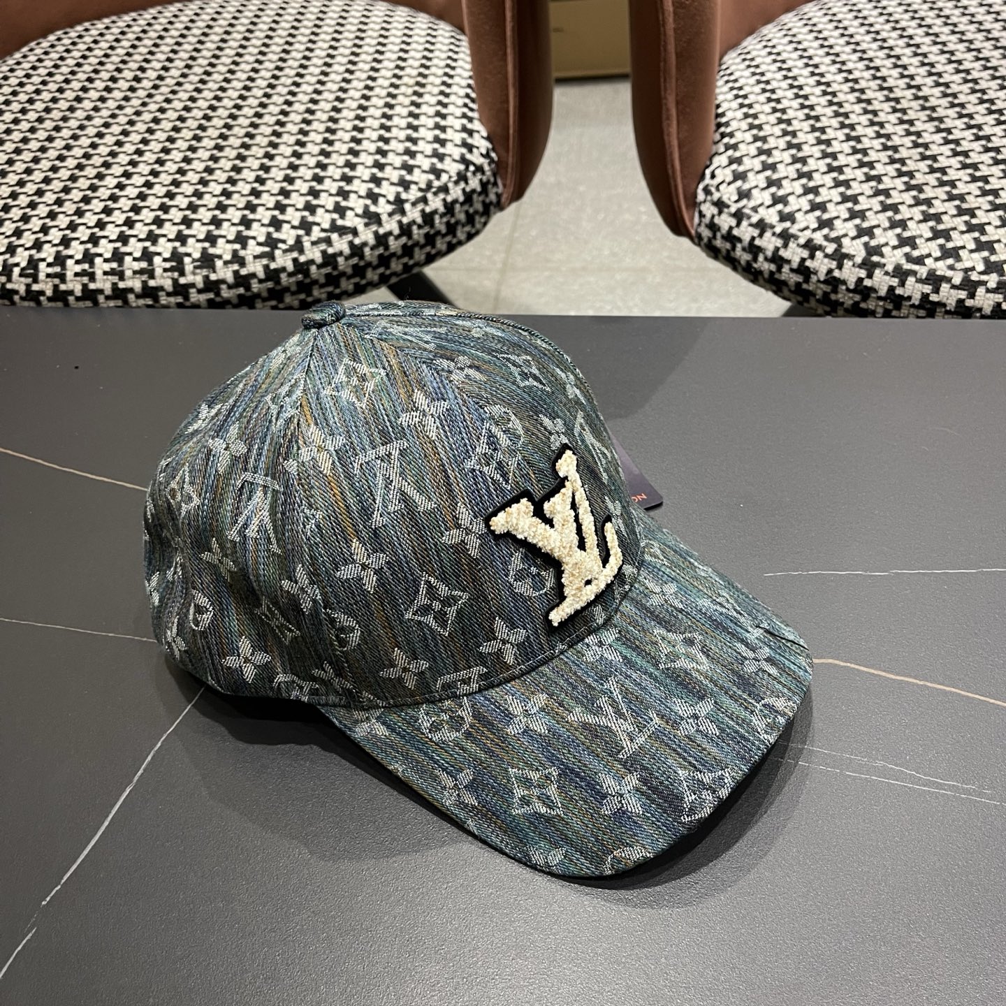 路易威登LouisVuitton😍新款水洗复古LV棒球帽，高端大气，百搭款🤗男女通用！