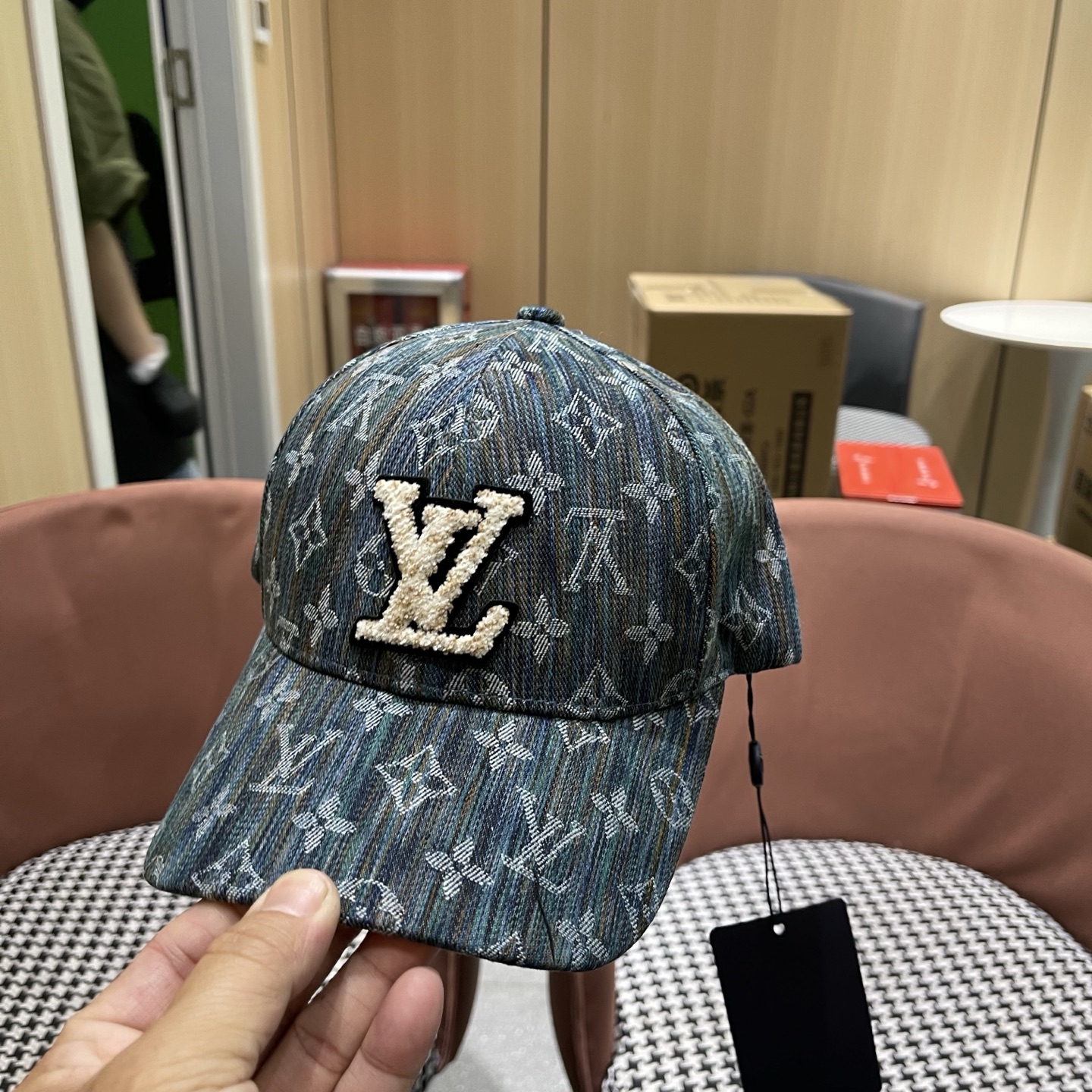 路易威登LouisVuitton😍新款水洗复古LV棒球帽，高端大气，百搭款🤗男女通用！