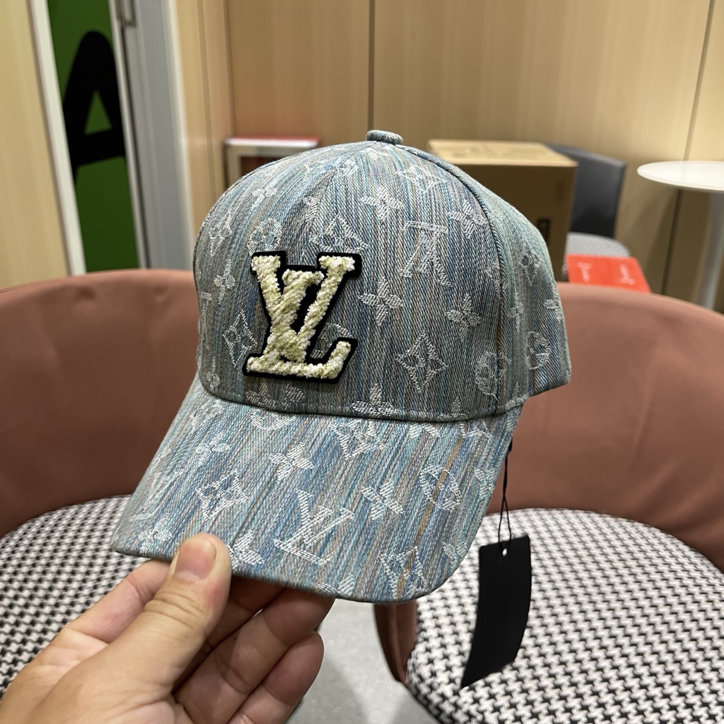 路易威登LouisVuitton😍新款水洗复古LV棒球帽，高端大气，百搭款🤗男女通用！