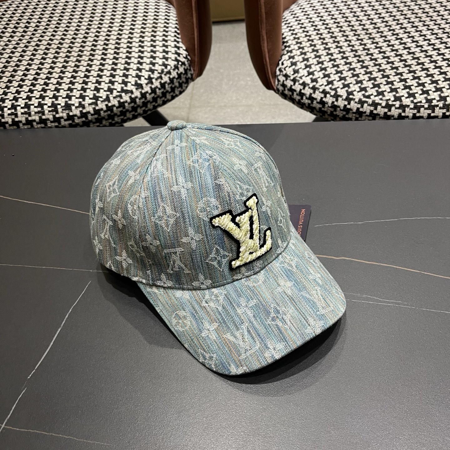 路易威登LouisVuitton😍新款水洗复古LV棒球帽，高端大气，百搭款🤗男女通用！