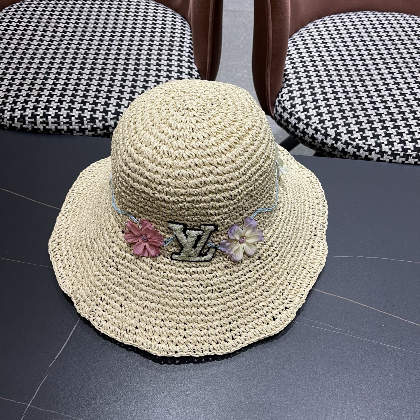 LV路易威登 草帽女夏日系小清新文艺可折叠度假出游草编遮阳防晒花朵渔夫帽子