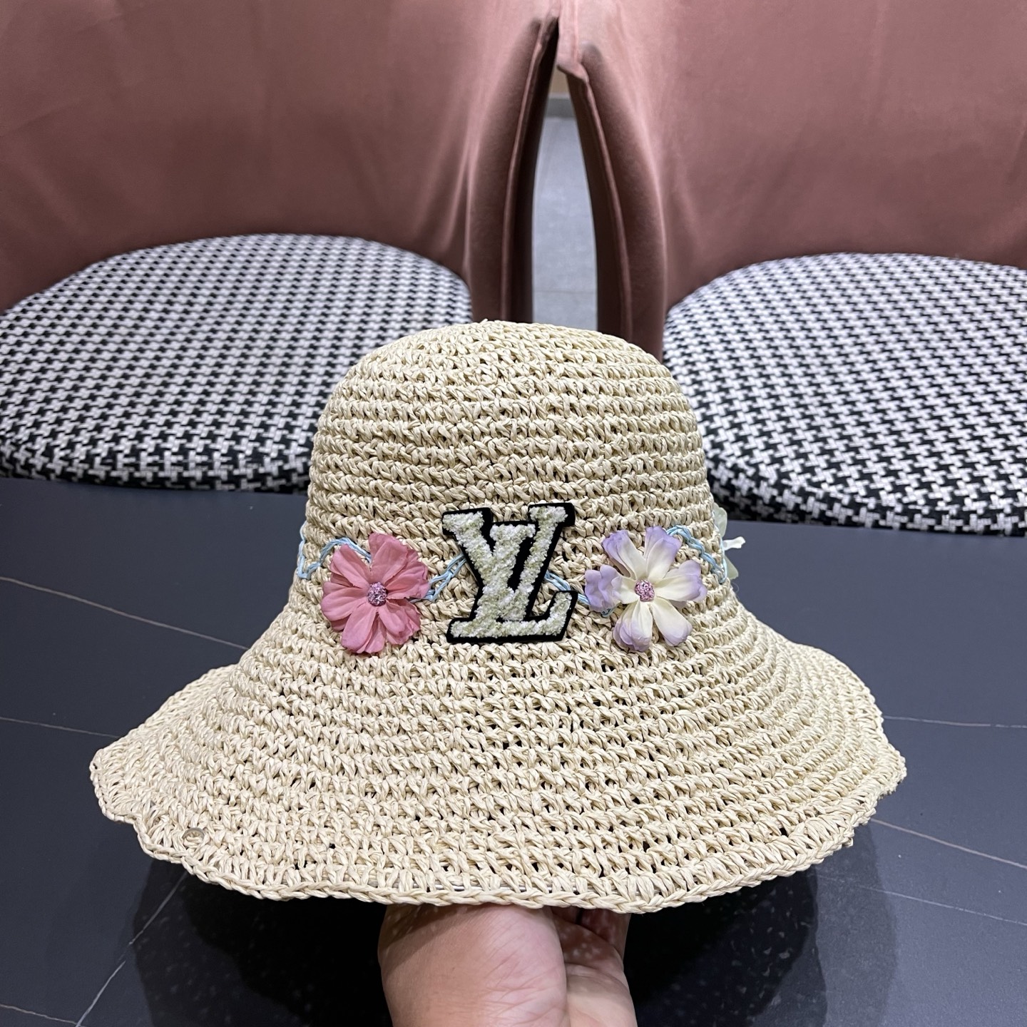 LV路易威登 草帽女夏日系小清新文艺可折叠度假出游草编遮阳防晒花朵渔夫帽子
