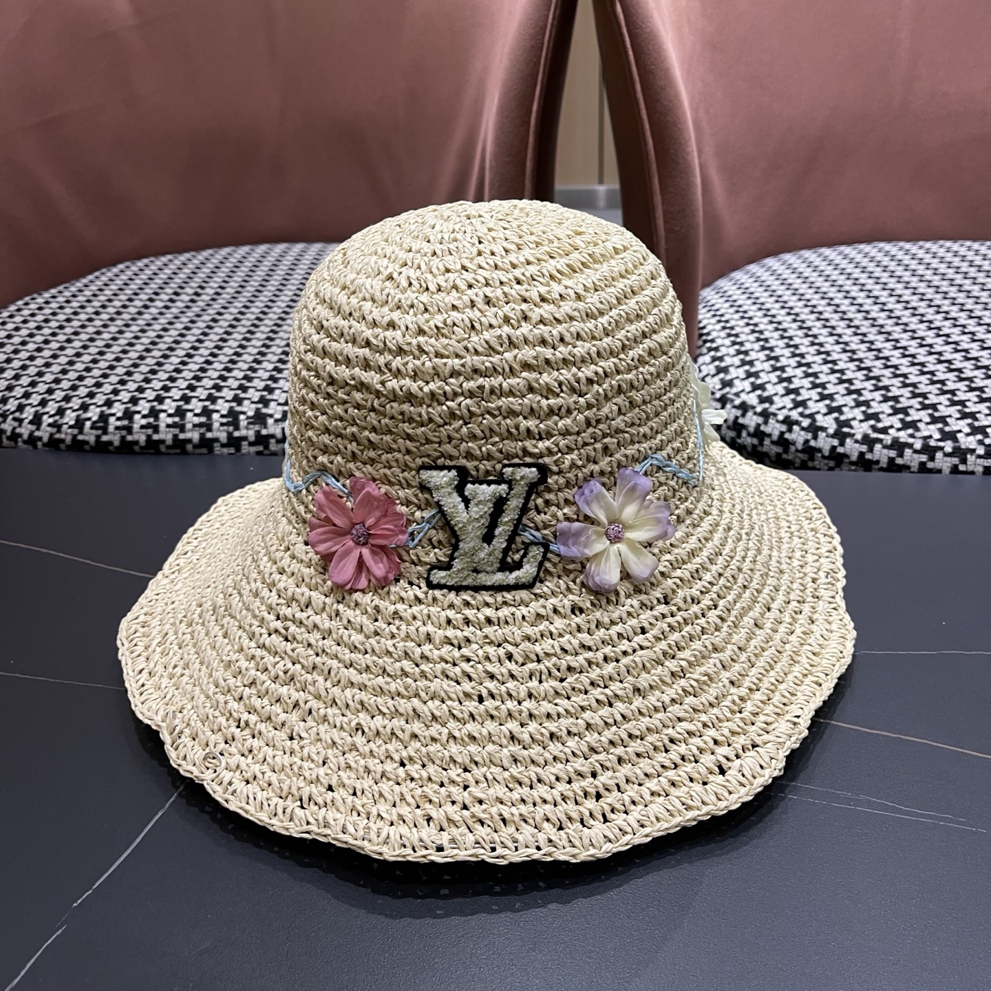 LV路易威登 草帽女夏日系小清新文艺可折叠度假出游草编遮阳防晒花朵渔夫帽子