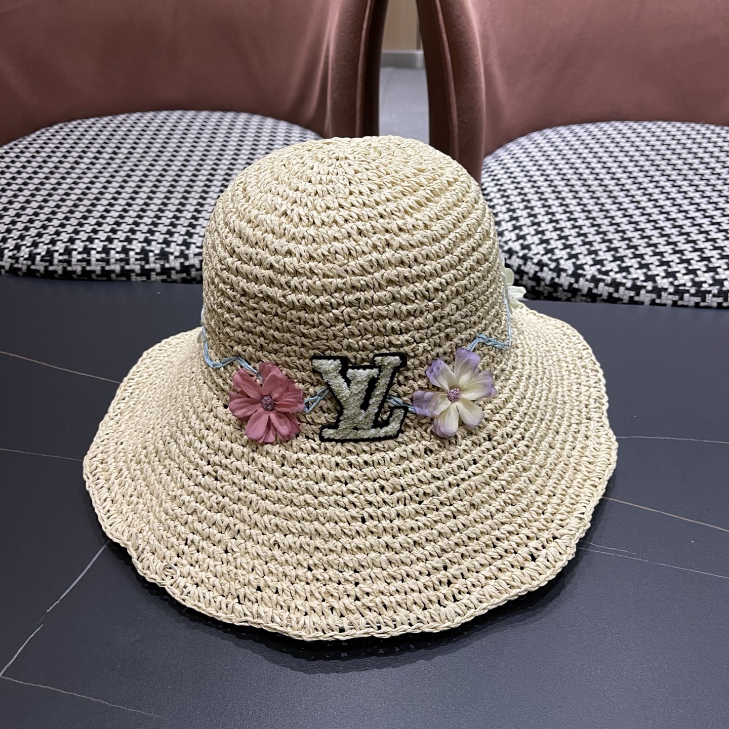 LV路易威登 草帽女夏日系小清新文艺可折叠度假出游草编遮阳防晒花朵渔夫帽子