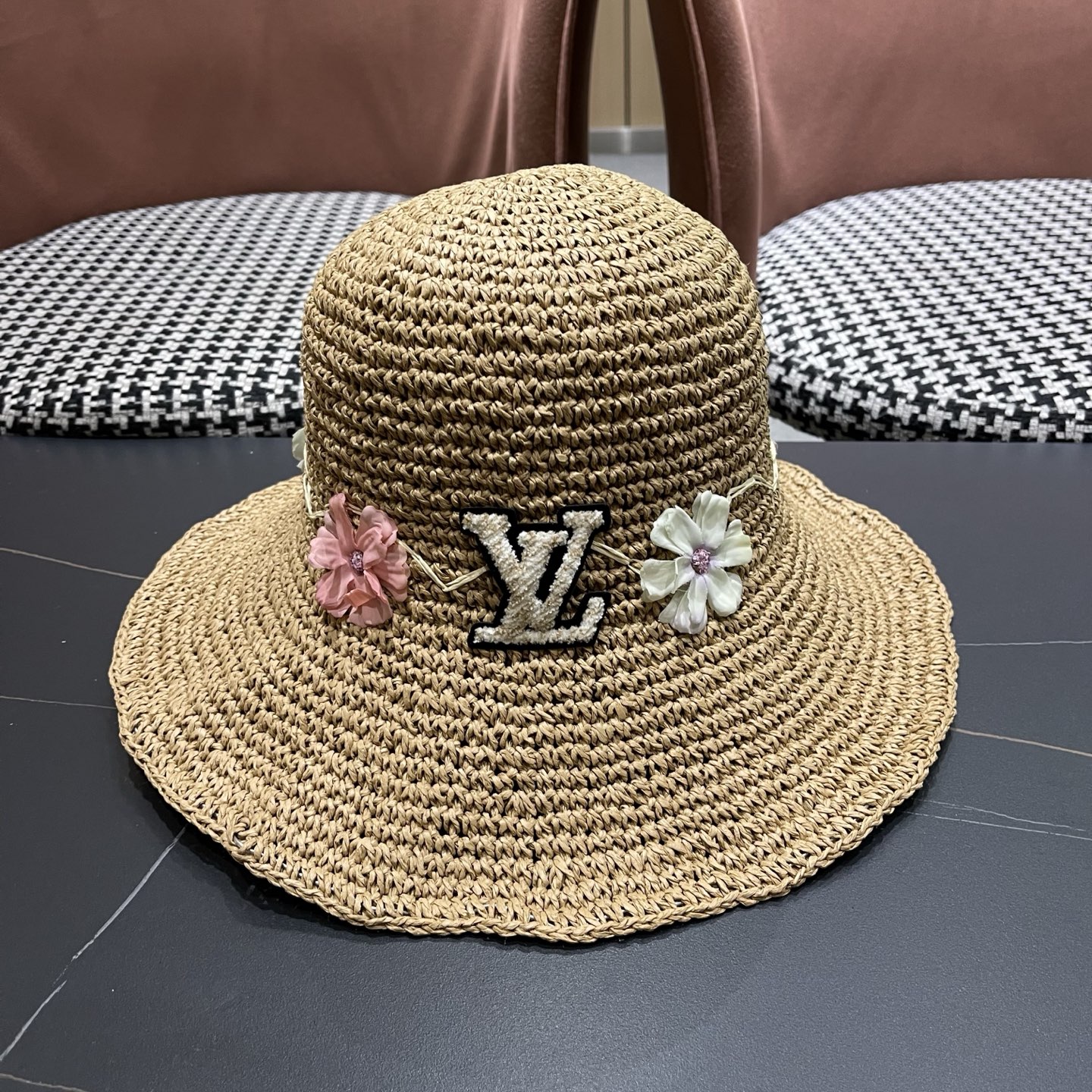 LV路易威登 草帽女夏日系小清新文艺可折叠度假出游草编遮阳防晒花朵渔夫帽子