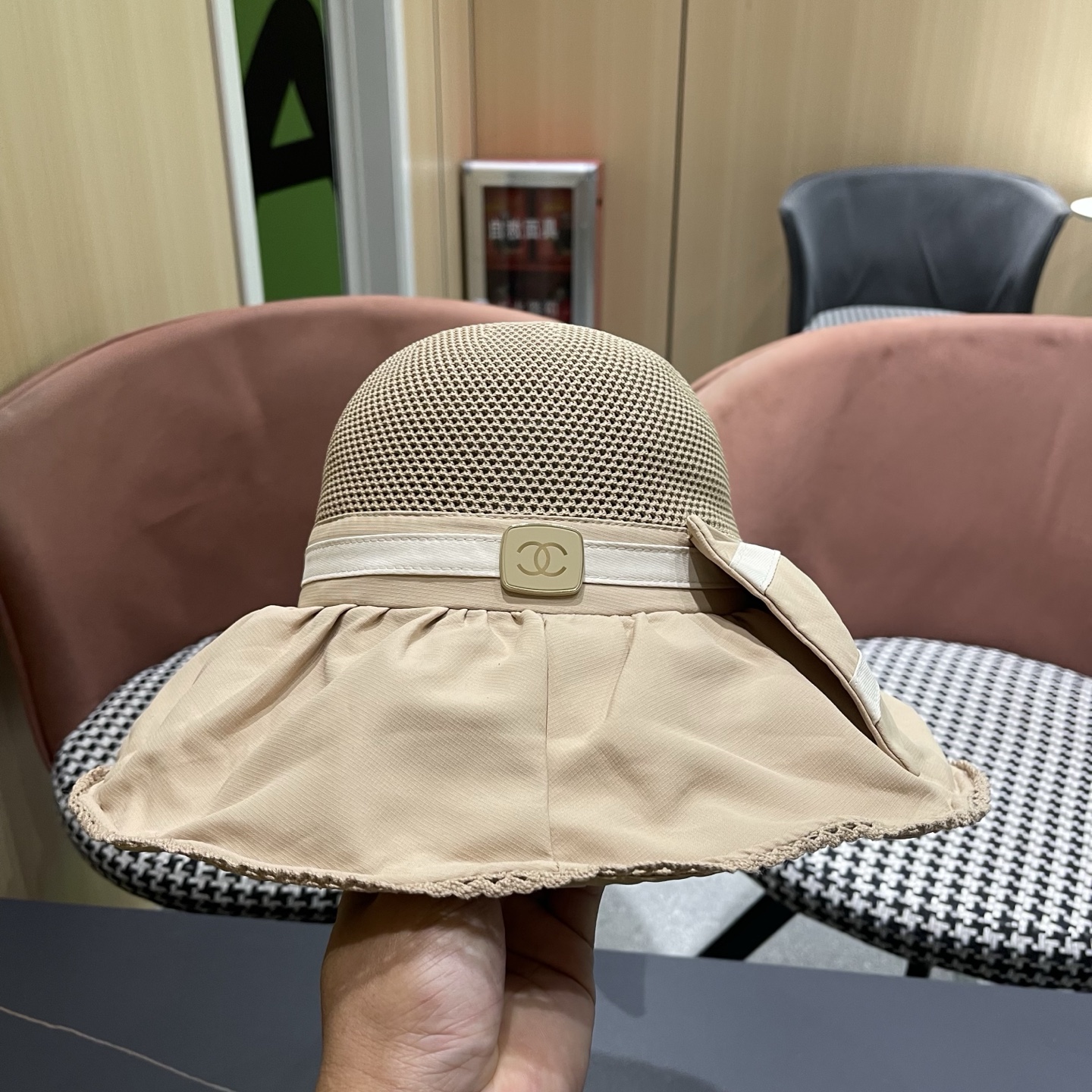 CHANEL 香奈儿早春新款韩版蝴蝶结防紫外线大帽檐渔夫帽 精致无暇！做工细致，