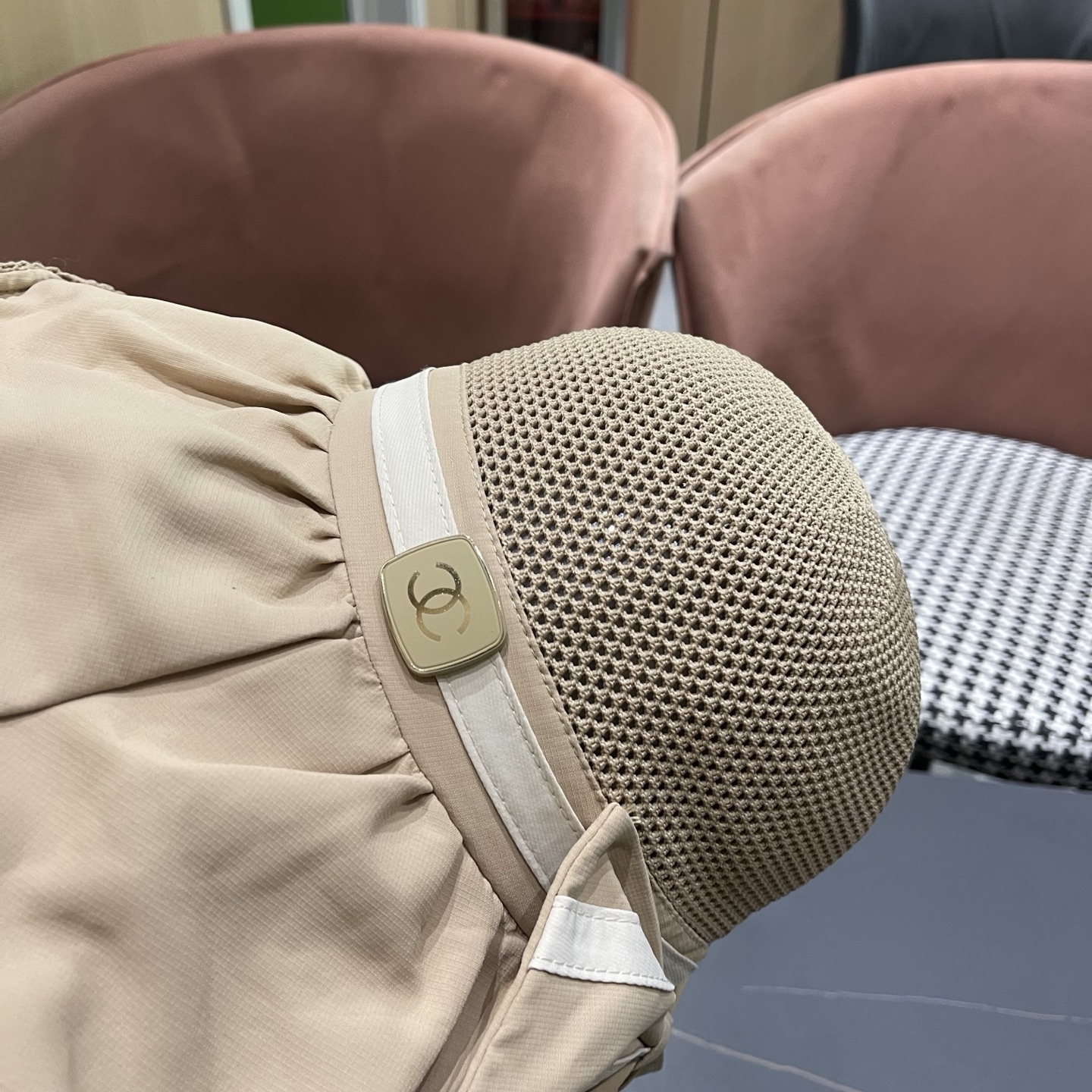 CHANEL 香奈儿早春新款韩版蝴蝶结防紫外线大帽檐渔夫帽 精致无暇！做工细致，