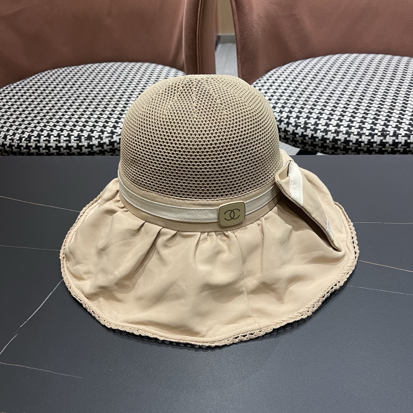 CHANEL 香奈儿早春新款韩版蝴蝶结防紫外线大帽檐渔夫帽 精致无暇！做工细致，