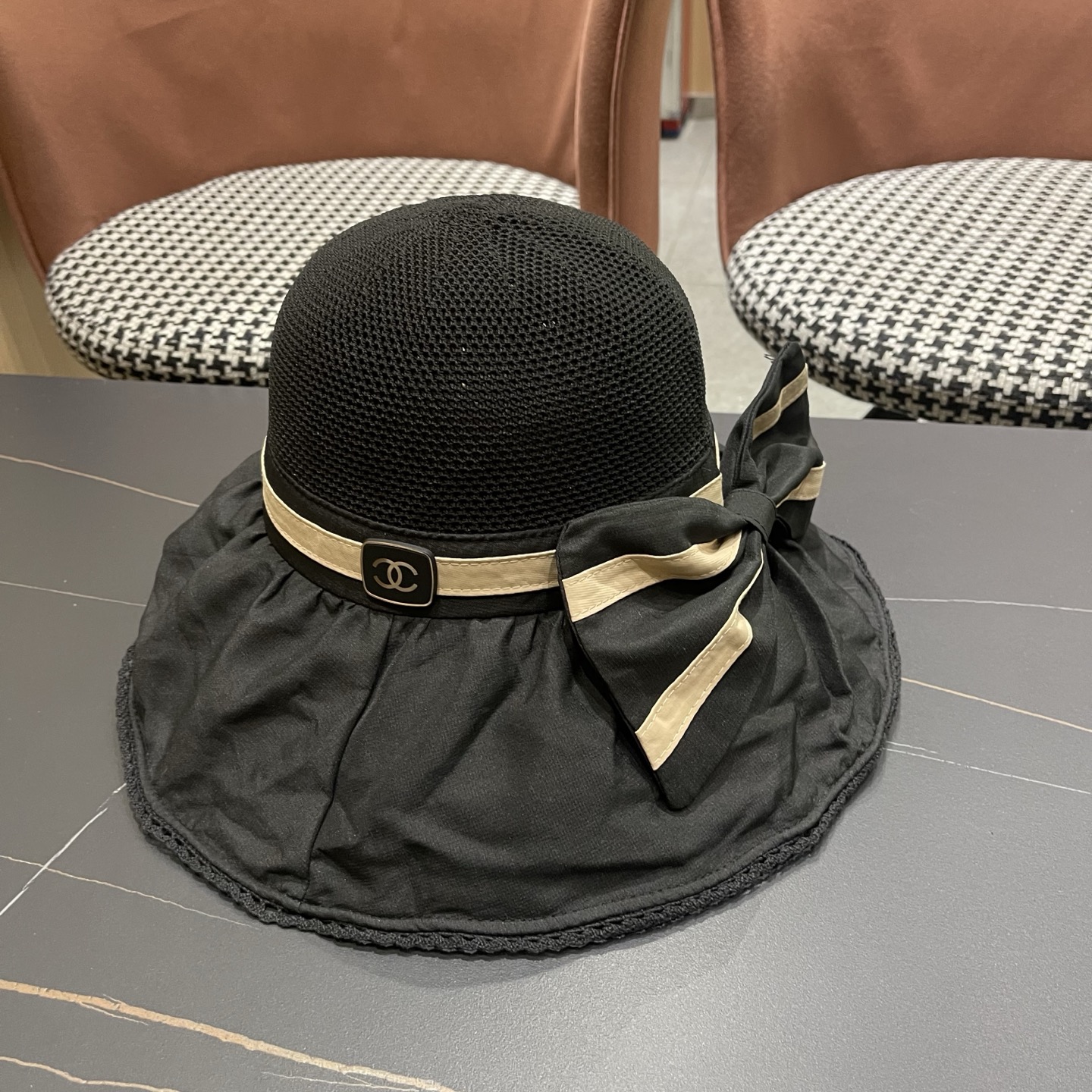 CHANEL 香奈儿早春新款韩版蝴蝶结防紫外线大帽檐渔夫帽 精致无暇！做工细致，