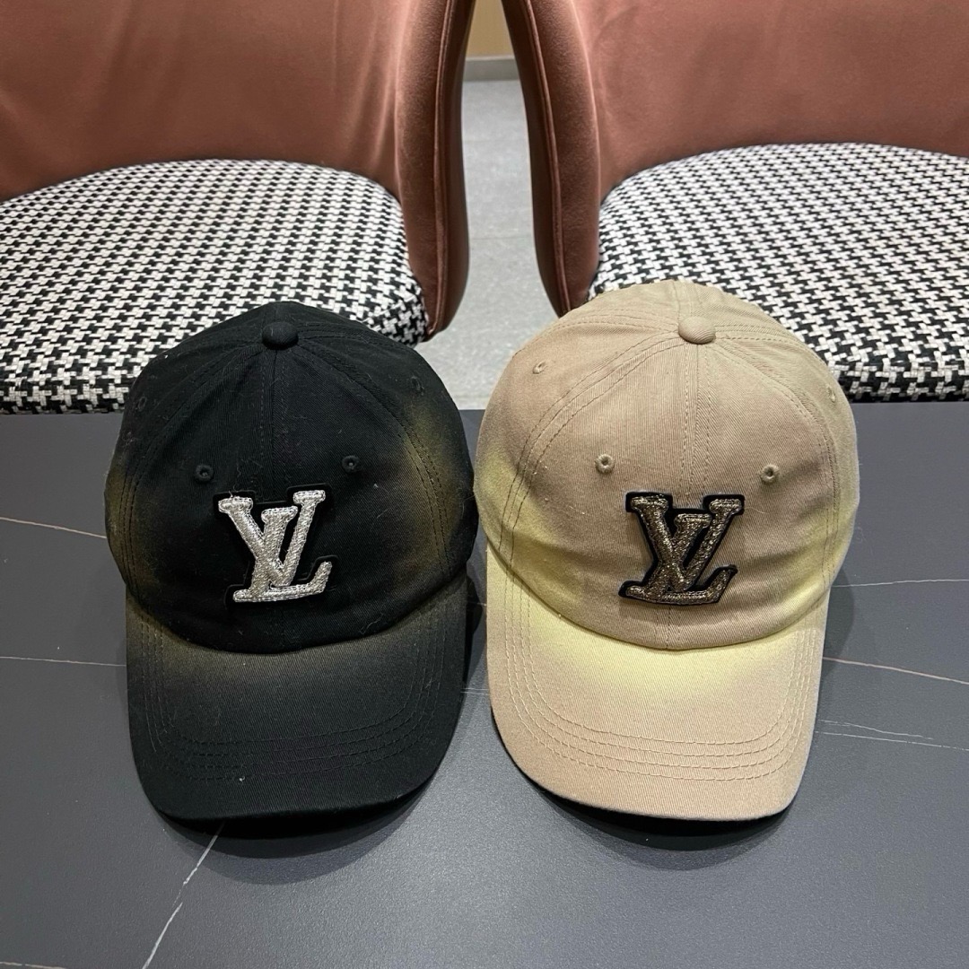 LV路易威登 新款棒球帽🧢火爆技术升级，更符合现在时尚小哥哥小姐姐的style，机场街拍超飒！