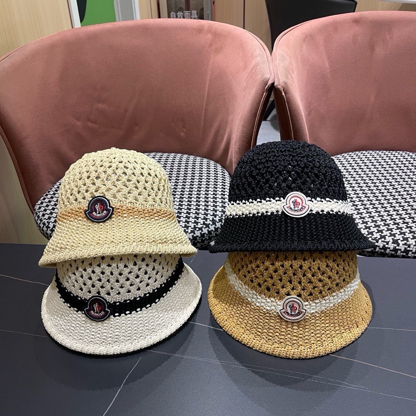 MONCLER（蒙口）缕空透气渔夫帽女夏季新款遮阳防晒显脸小盆帽户外休闲太阳帽