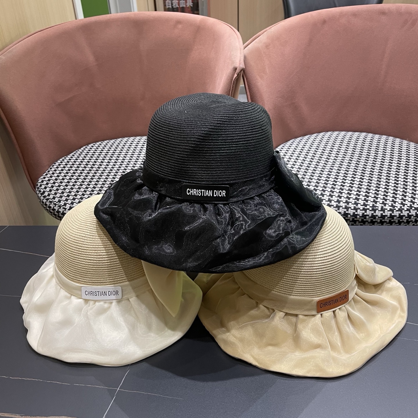 迪奥Dior 新款渔夫帽女春夏季防晒遮阳帽大沿帽蝴蝶结百搭