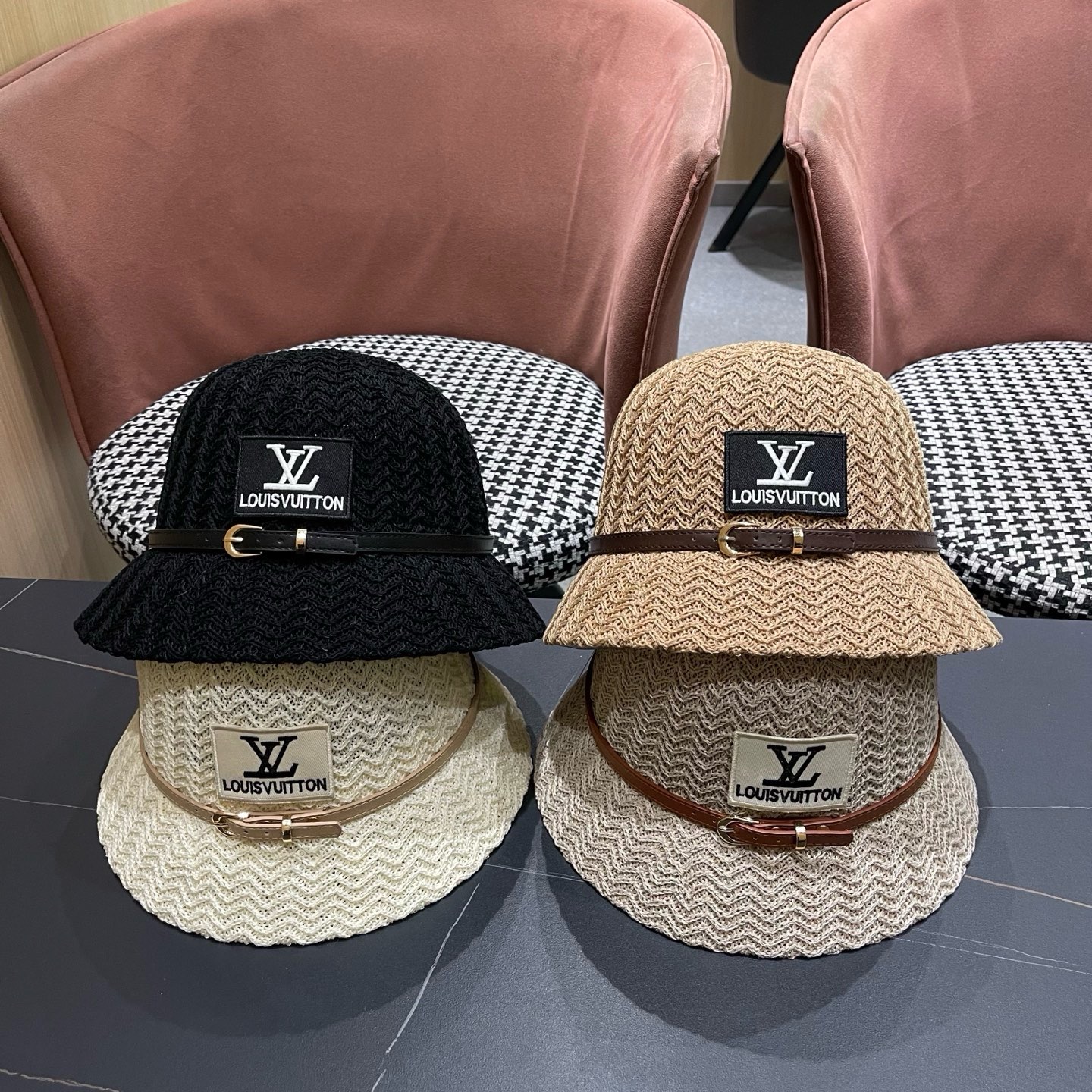 LV路易威登 渔夫帽韩版秋冬季女新款显脸小休闲百搭时尚波浪纹水桶帽盆帽