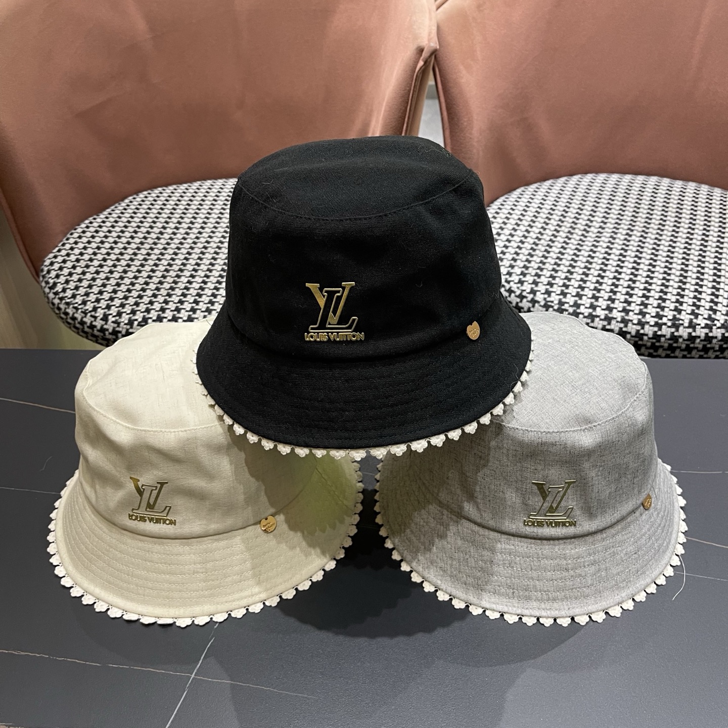 LV路易威登 韩版渔夫帽蕾丝边休闲防晒盆帽高级感遮阳学院风显脸小水桶帽子女