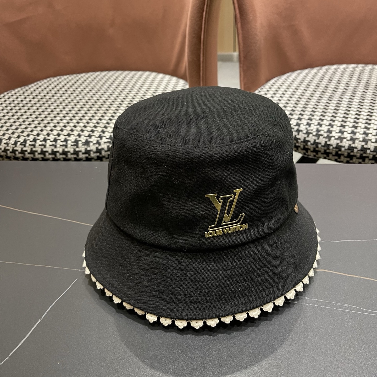 LV路易威登 韩版渔夫帽蕾丝边休闲防晒盆帽高级感遮阳学院风显脸小水桶帽子女