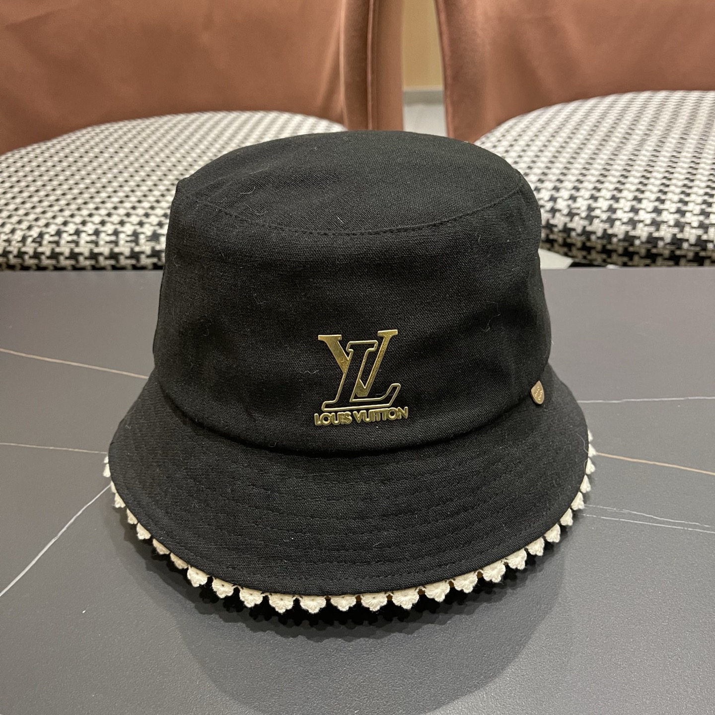 LV路易威登 韩版渔夫帽蕾丝边休闲防晒盆帽高级感遮阳学院风显脸小水桶帽子女