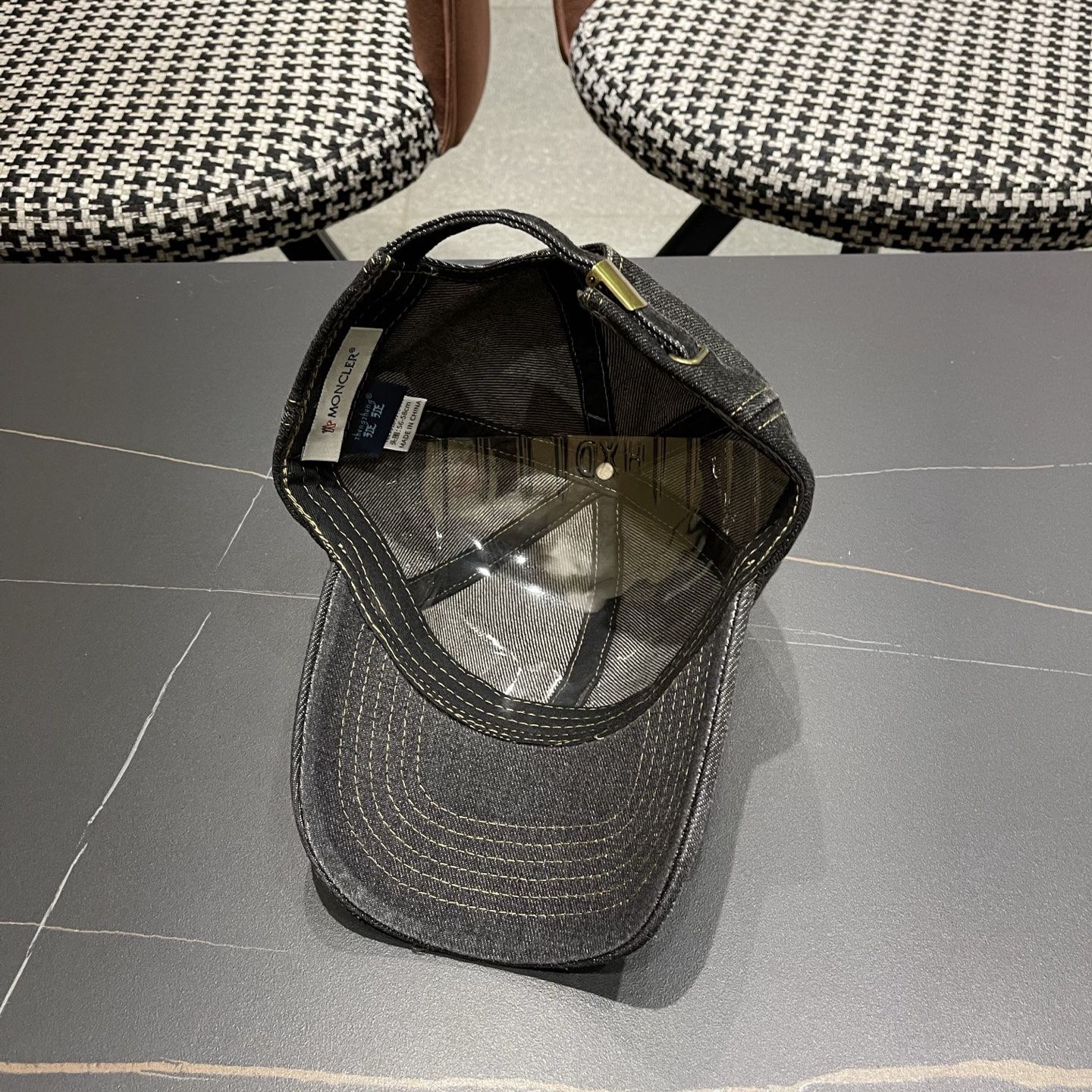 【蒙囗MONCLER】时尚网络爆款牛仔棒球帽！男女同款，时尚流行🌸质感一流，送人送礼最佳名品，赶紧订购哦
