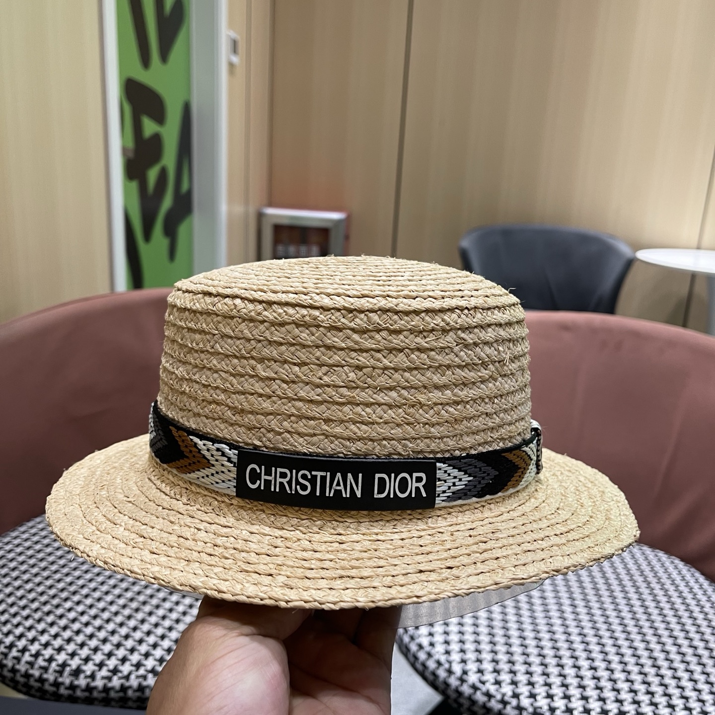 迪奥Dior 新款拉菲草混编平顶草帽女春夏英伦出游百搭海边遮阳帽防晒帽