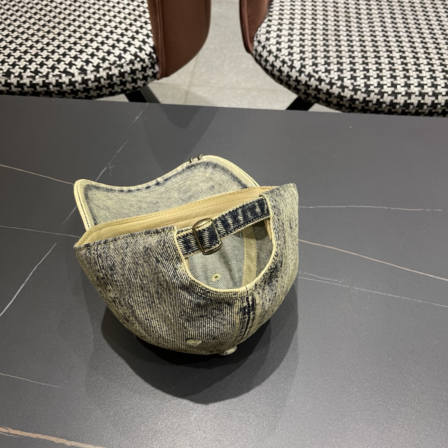 LV路易威登 新款水洗复古做旧牛仔棒球帽男女百搭休闲遮阳高品质鸭舌帽