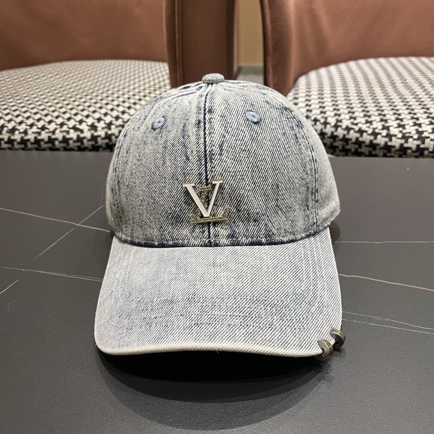 LV路易威登 新款水洗复古做旧牛仔棒球帽男女百搭休闲遮阳高品质鸭舌帽
