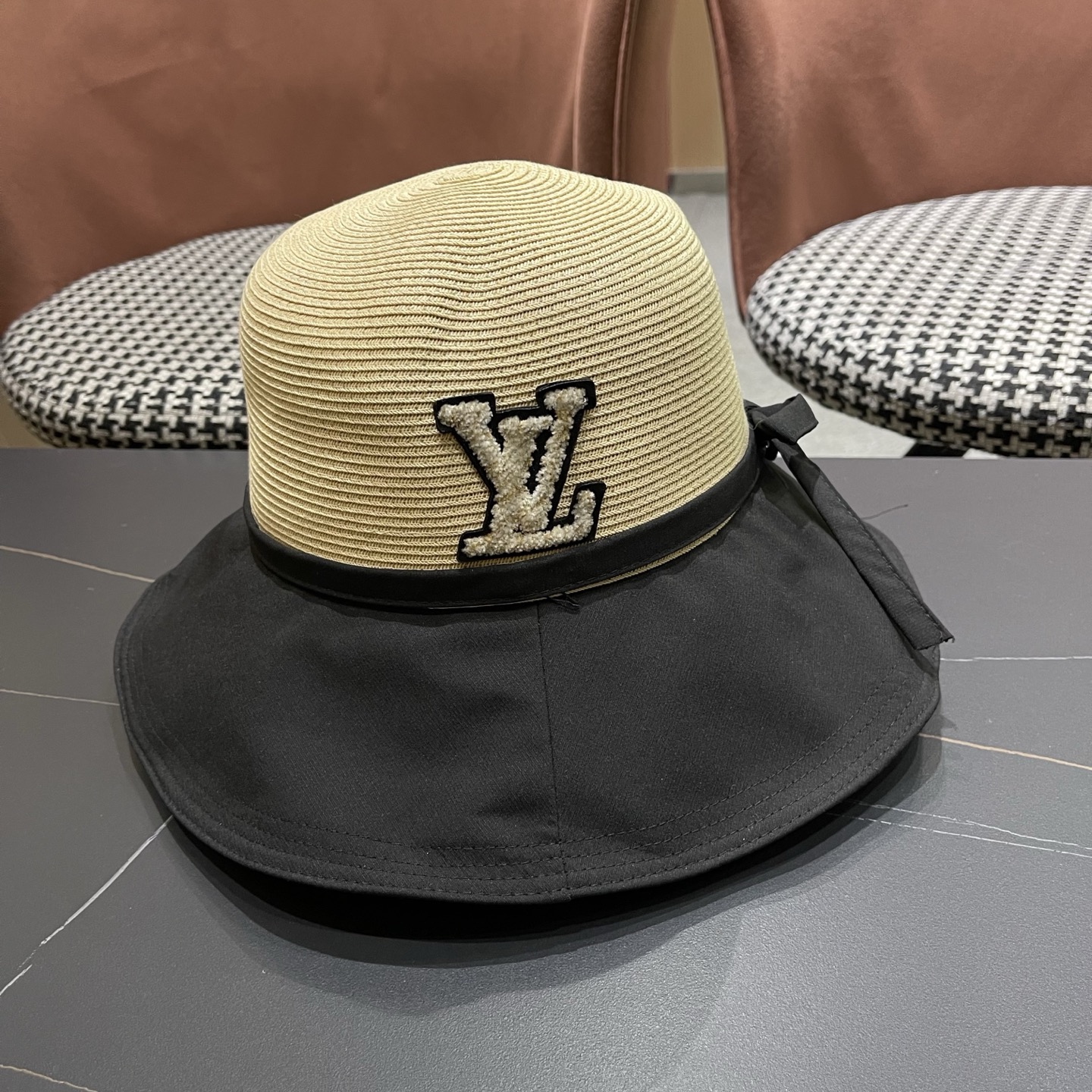 Lv路易威登新款韩版蝴蝶结系带渔夫帽子女出游草编遮阳帽显脸小防晒盆帽