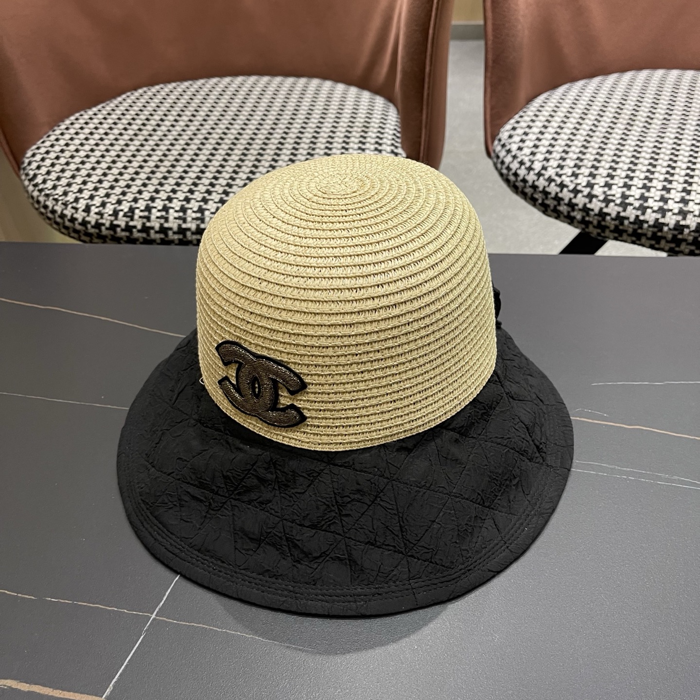 NO:764490,Chanel CHANEL sun protection hollow hat women's summer fashion big hat brim sun hat anti-UV women's hat straw hat fisherman hat baseball cap, hat, chanel, chanel, espadrilles, hats19860909香奈儿CHANEL防晒空顶帽子女夏季时尚大帽 檐遮阳帽防紫外线女帽子草帽渔夫帽棒球帽,帽子,chanel,chanel,espadrilles,hats,hat