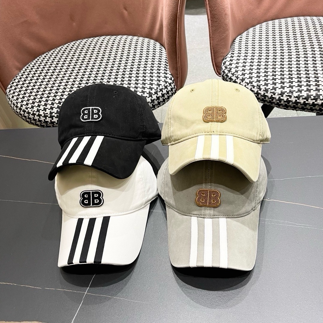 BALENCIAGA巴黎世家新款棒球帽，很酷的色系，男女佩戴都有不同style，巴黎粉必入款！