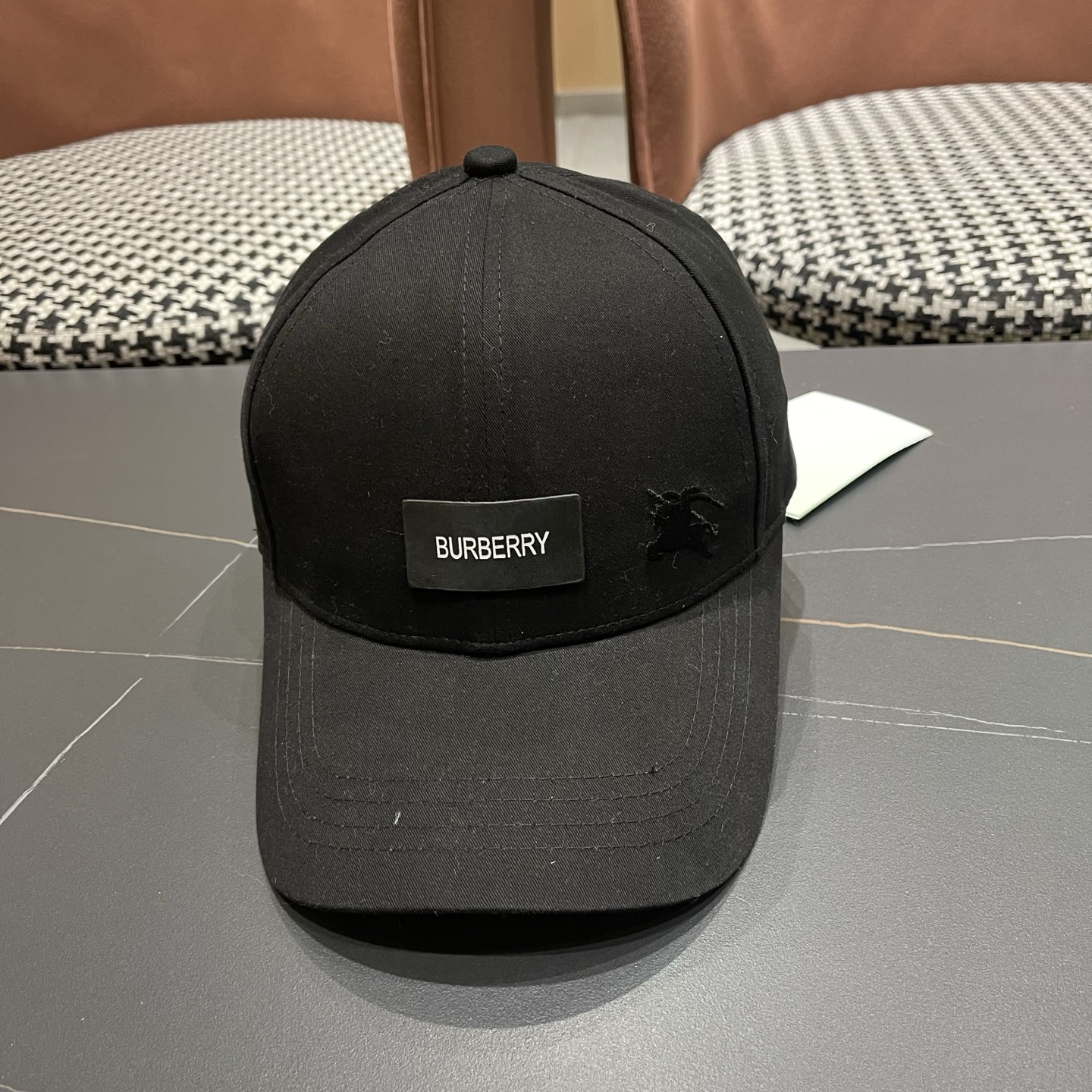 巴宝莉BURBERRY官网同步上线 韩版新款英伦风定制款1:1原单品质 男女通用棒球帽 高版品质质量🔥🔥
