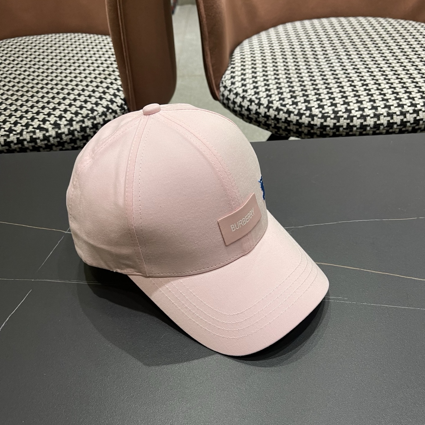 巴宝莉BURBERRY官网同步上线 韩版新款英伦风定制款1:1原单品质 男女通用棒球帽 高版品质质量🔥🔥