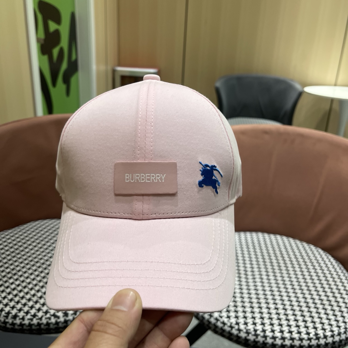 巴宝莉BURBERRY官网同步上线 韩版新款英伦风定制款1:1原单品质 男女通用棒球帽 高版品质质量🔥🔥