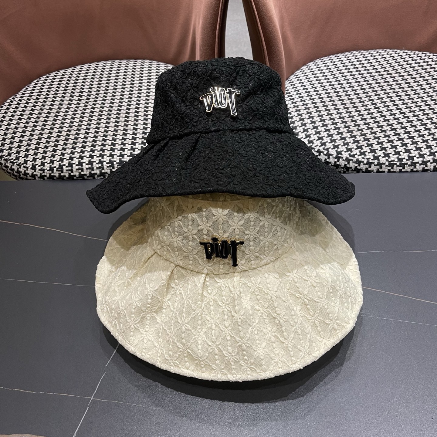迪奥Dior 渔夫帽女夏季薄款帽子遮阳防晒帽遮脸时尚洋气太阳帽