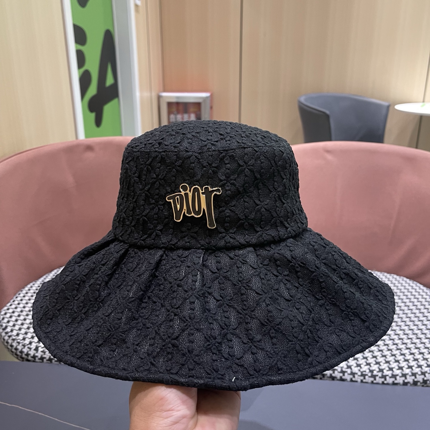 迪奥Dior 渔夫帽女夏季薄款帽子遮阳防晒帽遮脸时尚洋气太阳帽