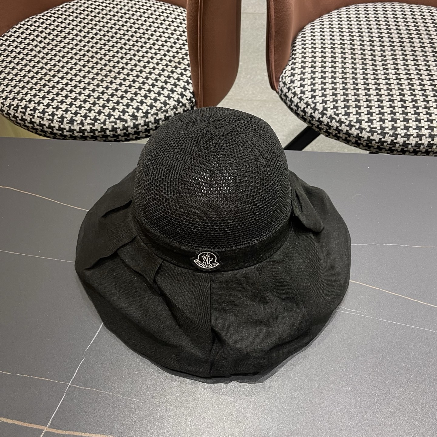 MONCLER（蒙口）帽子女夏遮阳防晒防紫外线渔夫帽遮脸太阳帽大檐户外骑行海边游玩