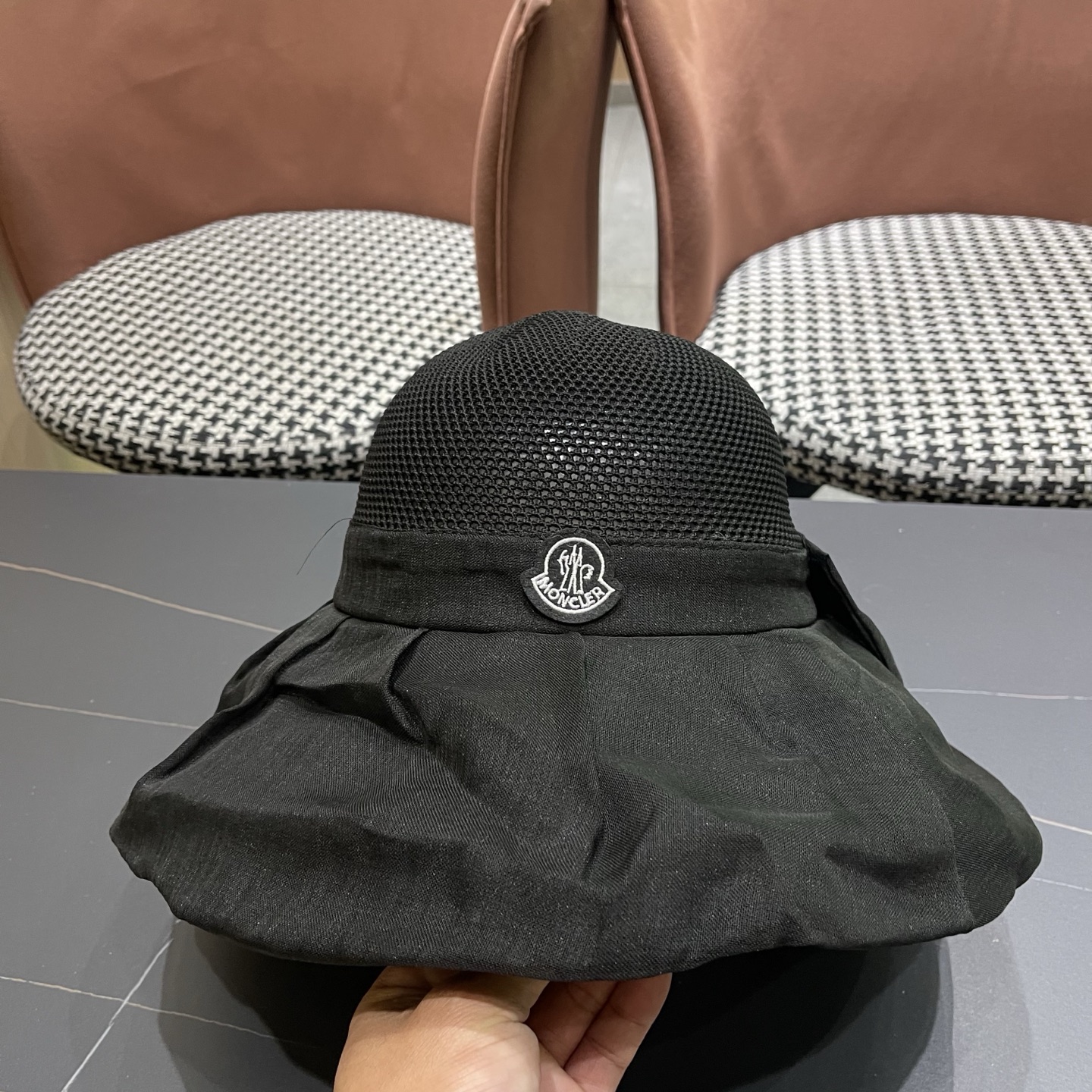 MONCLER（蒙口）帽子女夏遮阳防晒防紫外线渔夫帽遮脸太阳帽大檐户外骑行海边游玩