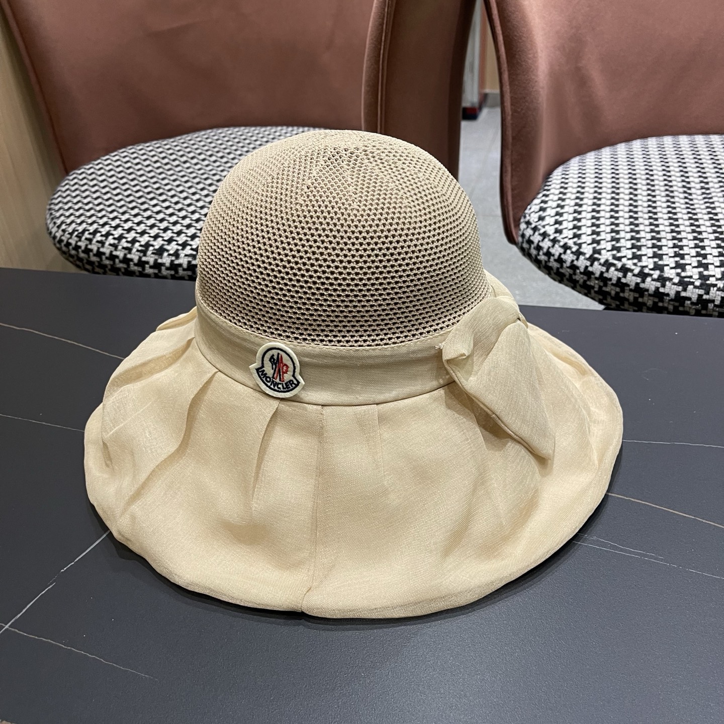 MONCLER（蒙口）帽子女夏遮阳防晒防紫外线渔夫帽遮脸太阳帽大檐户外骑行海边游玩