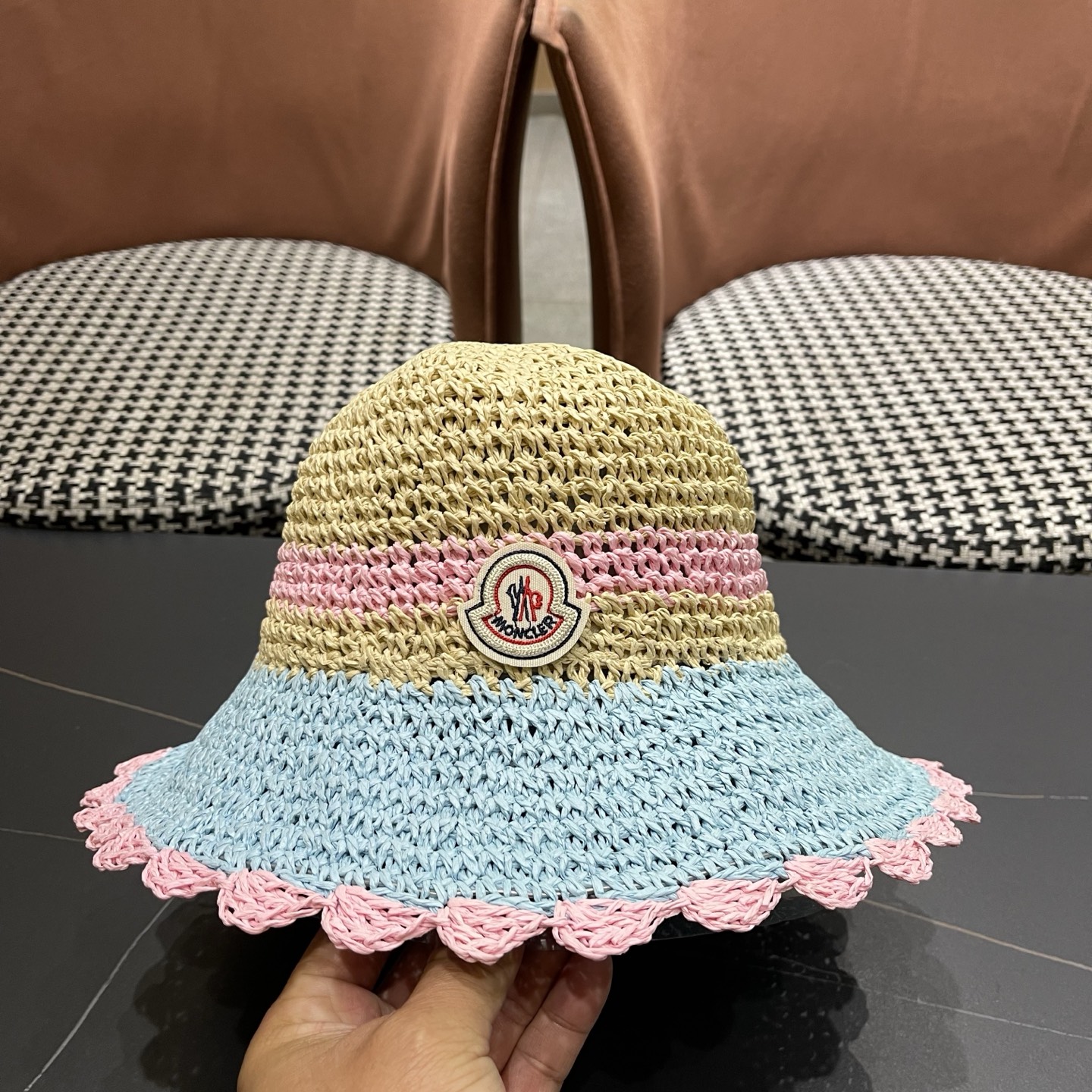 MONCLER（蒙口）夏季韩版沙滩出游撞色条纹遮阳渔夫帽女大檐圆顶显脸小防晒草帽潮