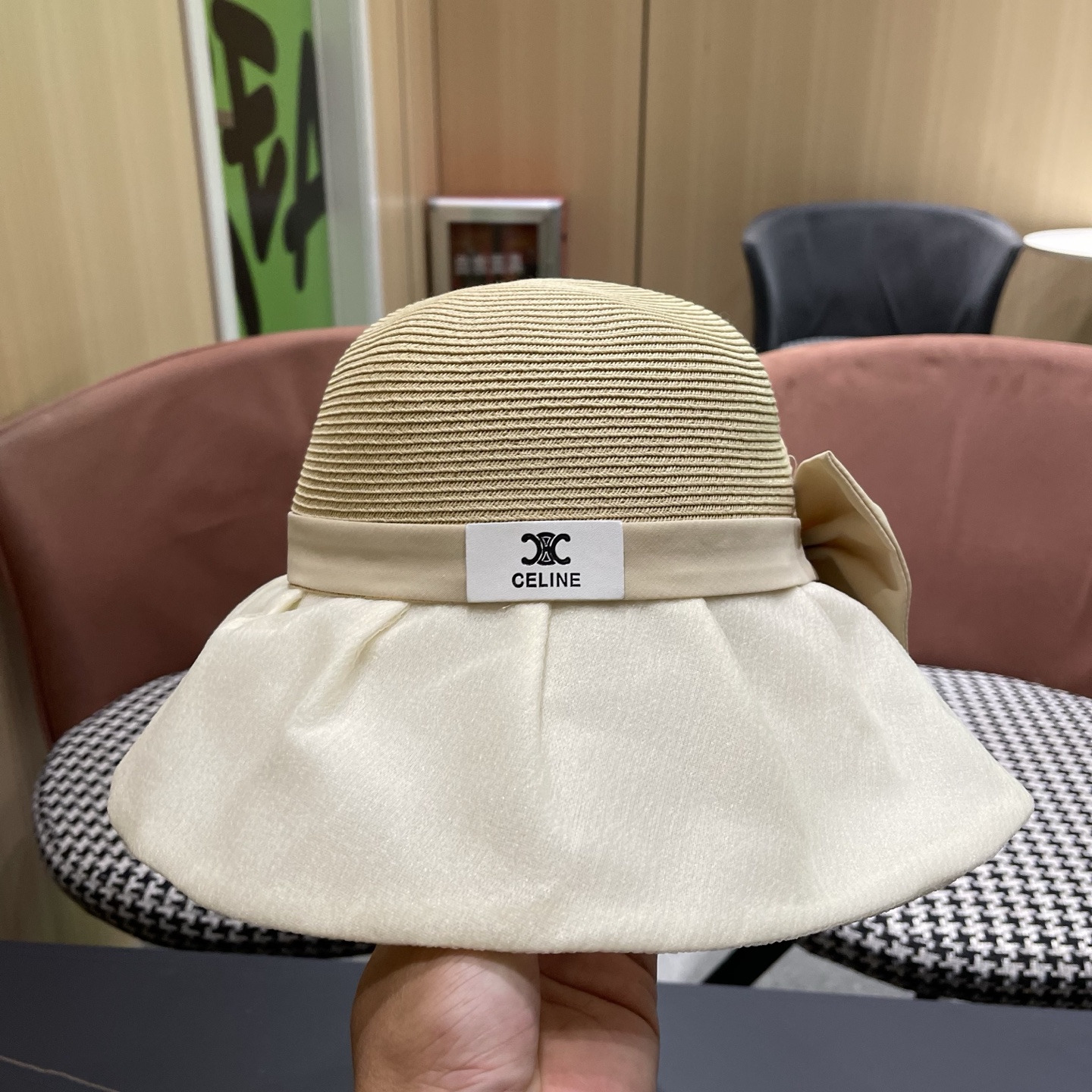 Celine 赛琳新款遮阳渔夫帽防晒沙滩潮女蝴蝶结大檐帽子好看
