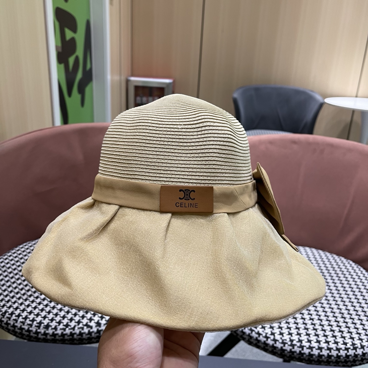 Celine 赛琳新款遮阳渔夫帽防晒沙滩潮女蝴蝶结大檐帽子好看